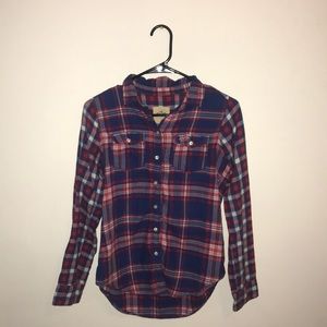 Women’s Hollister button down flannel